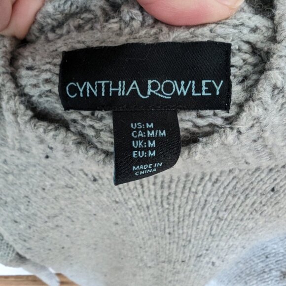 Cynthia Rowley 100% Wool Merled Grey Mockneck Sweater - Size M - Picture 4 of 4